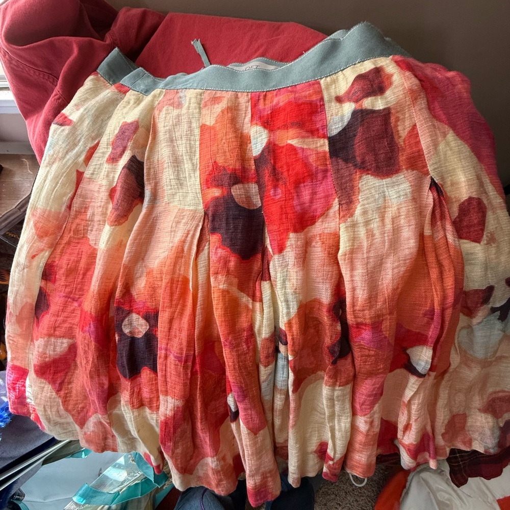 Ann Taylor Red and Pink Floral Skater Skirt - Picture 3 of 3